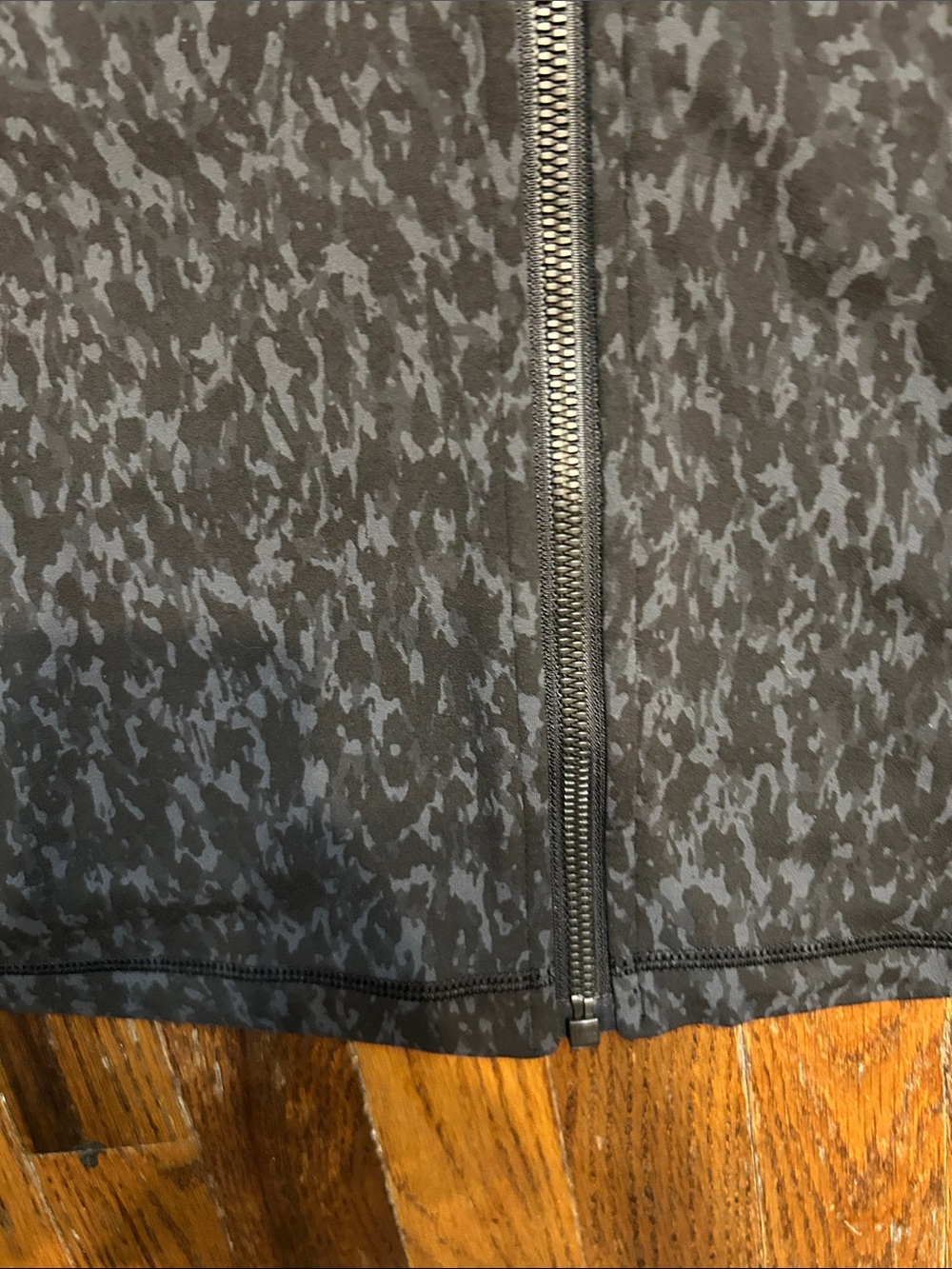 lululemon athletica Black Patterned Hooded Utility Jacket - Picture 3 of 10